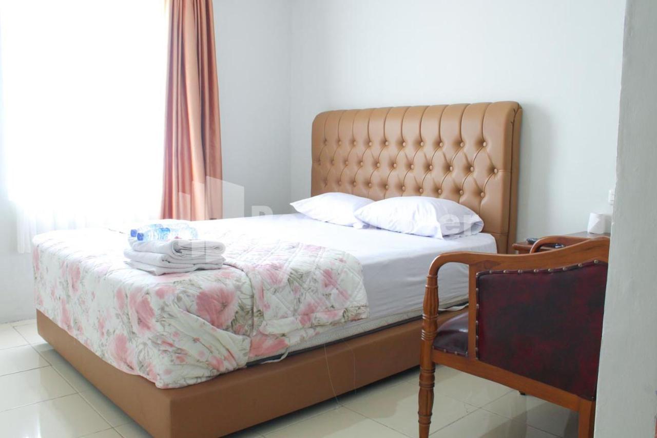 Brahma Hotel Mitra Reddoorz Джакарта Экстерьер фото